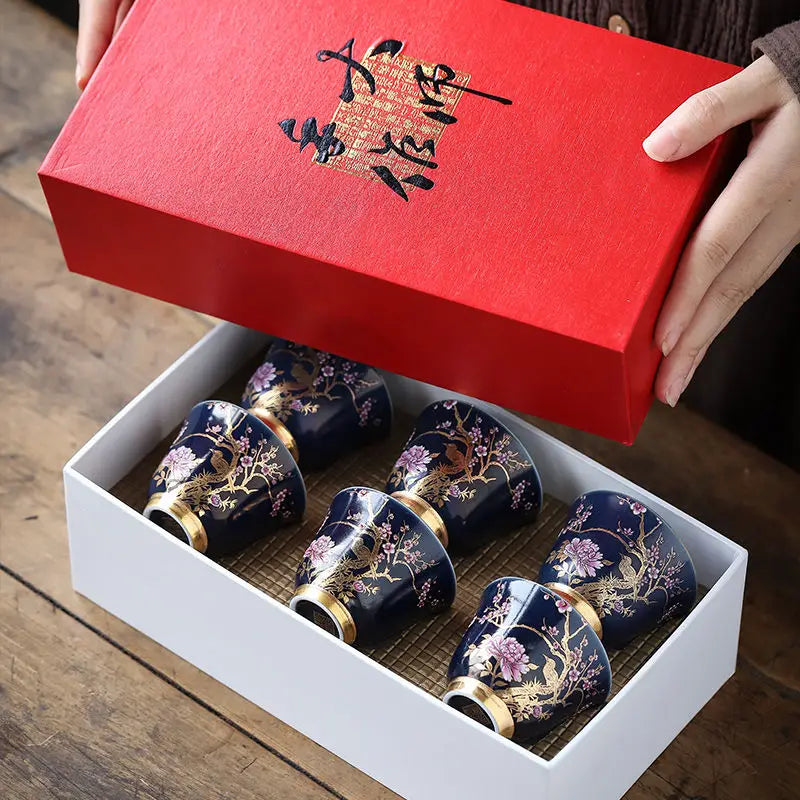 Ceramic Tea Cup Outline In Gold Teacup Chinese Kung Fu Master Cup Creative Personality Gift Box for Friends Tea Cup Set of 6